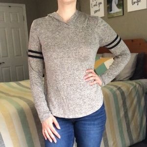 Hooded T-shirt